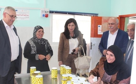 عودة تحذر من ظاهرة اتساع الفجوة في الثقة بين المواطنين والحكومة